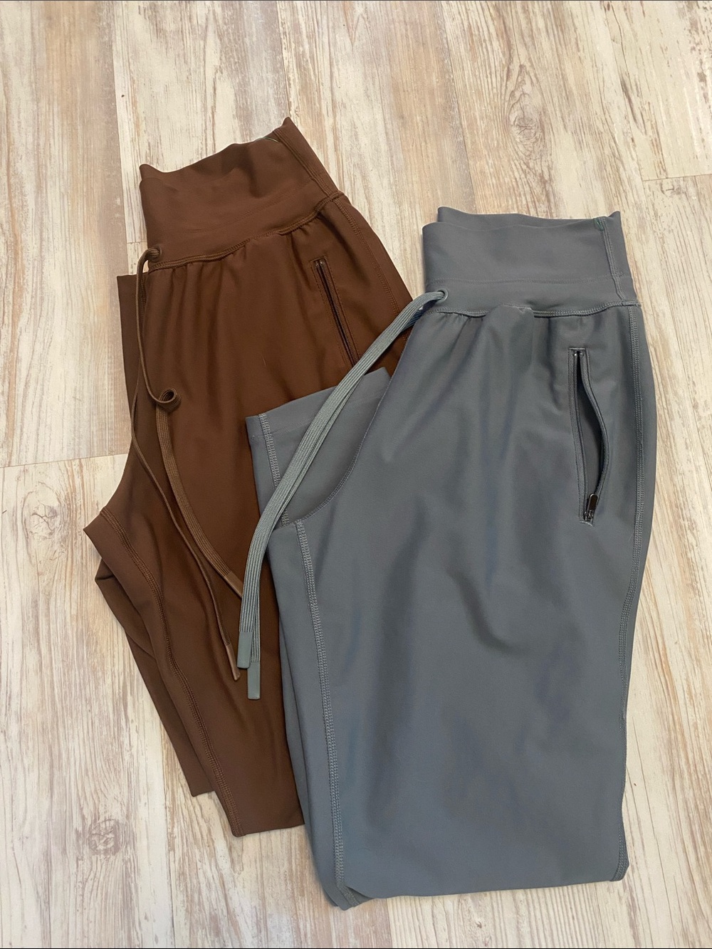 ON Women’s Joggers Bundle 🏃🏽‍♀️